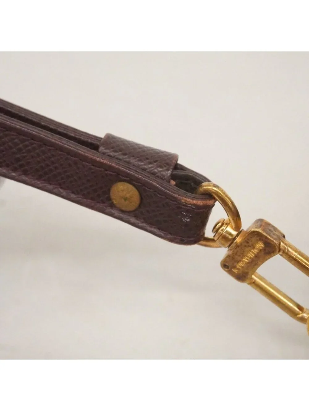 Louis Vuitton Clutch Taiga Baikal Acajou